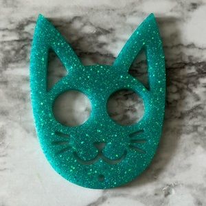 Self defense cat keychain (Ken) - NEW
